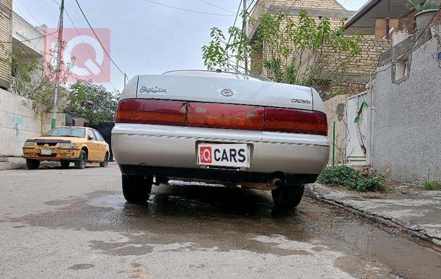 تويوتا كراون